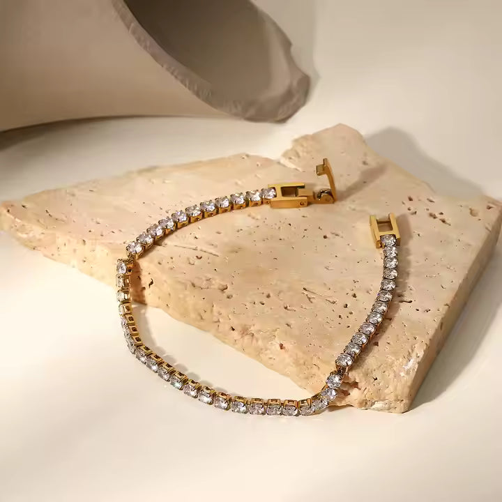 Halo – Gold Zircon Snap Bracelet
