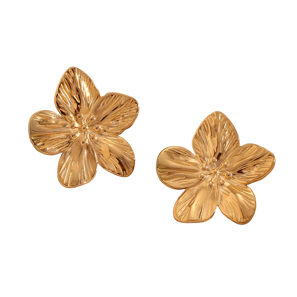 Fleur – Gold Engraved Flower Stud Earrings