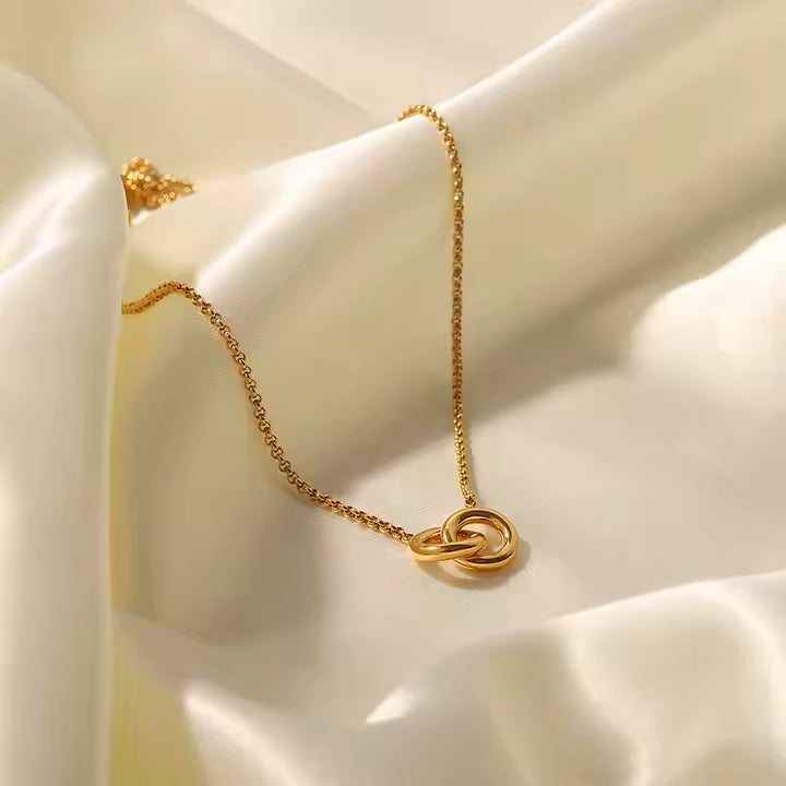 Aurelia – Gold Circle Link Necklace