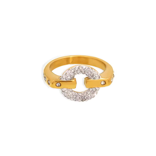 Eternelle — Pavé Circle Ring