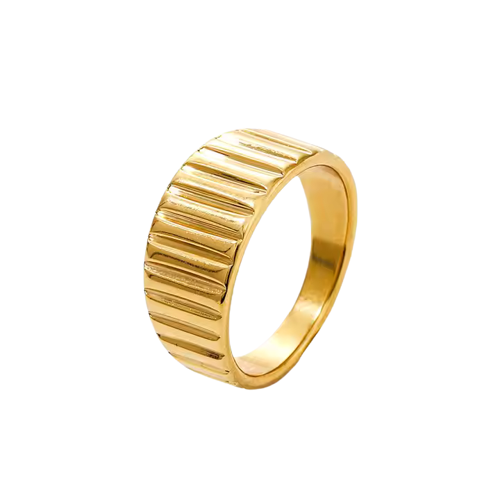 Cleo — Linear Band Ring